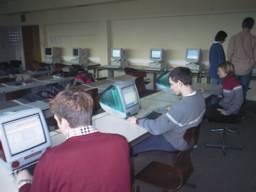 Macs im Labor